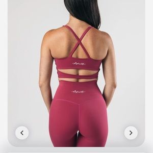 Alphalete surface altitude bra- candy apple